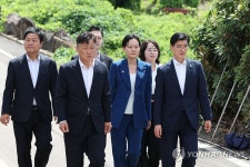제주 사건 현장 찾은 민주당 경찰개혁추진단