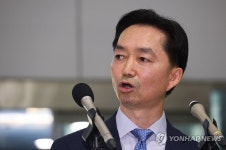 입장 표명하는 김지용 중대범죄수사청장 후보자