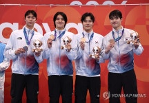 [아시안게임] 한국 남자 계영 800ｍ 대회 2연패 무산…동메달 획득