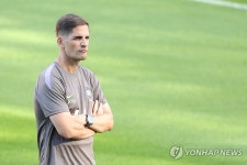 A매치 4연전 준비하는 모레노호