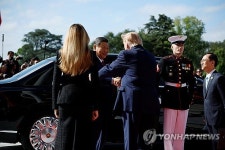 [미중정상회담] 시진핑, 백악관 도착…국빈 환영식 시작