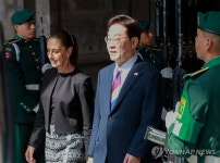 이재명 대통령 멕시코 국빈방문 환영식