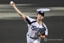 중국전 선발로 나선 최민석