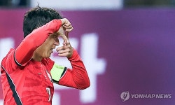 손흥민, A매치 최다 59호 골 환호
