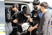 '나주 부부 살해' 혐의 50대, 영장실질심사 출석