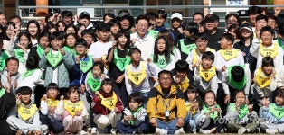 초등학교 운동회에 간 이재명 대통령