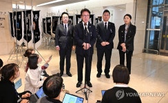 최형우 전 장관 빈소 조문 마친 김민석 대표