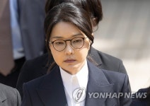 [속보] 김건희 추가 구속영장 심문 45분 만에 종료