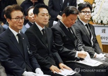 고 최형우 전 장관 영결식 참석한 김민석-장동혁-한동훈