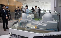 배경훈 부총리, K-원자력 특별홍보관 참관