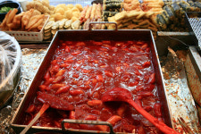 떡볶이보다 못한 이문동 사람들…우리는 촛불 같아요