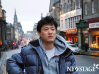 [인터뷰] 사막의 오아시스처럼… 연극 오아시스세탁소 습격사건의 연출가 권호성