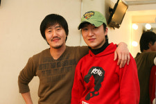 보통의 존재에게 바치는 송가, 연극 