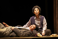 [연극 리뷰] 일방적인 해바라기의 사랑, 연극 엄마를 부탁해