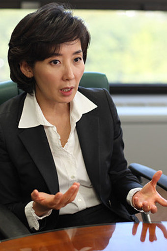 나경원 '부친 학교 청탁 의혹', 암초되나