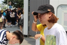 평화나비, 알바노조를 만나다