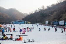 “스키체험 재미있어요”…엘리시안강촌 스키학교 ‘인기’