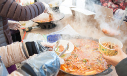 태백산눈축제장 먹거리…‘태백 물닭갈비’ 무료 시식