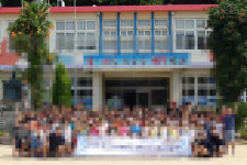 거제 모 초등학교 학부모, 중징계 학교장 복귀 반대 집단 반발