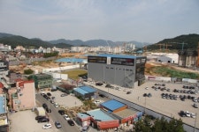 창원에 신세계 대형복합쇼핑몰 추진설...중단시켜야