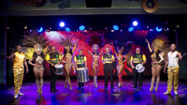 “무더위 날리는 라틴음악에 빠져보세요”