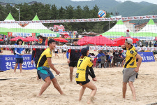 동해 망상해변…스포츠 열기 ‘후끈’