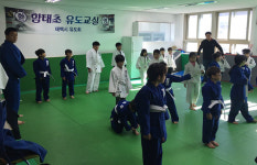 메달리스트와 함께하는 ‘유도교실’ 눈길