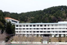 부산서 심폐소생술로 제자 생명 구한 교사들