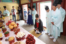 삼척시, 미수 허목 선생 춘향대제 봉행