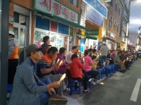 김주수 의성군수 연이은 촛불 시위로 각종 의혹 확산