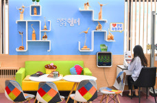 삼척시 종합민원실, 솟대작품 ‘눈길’