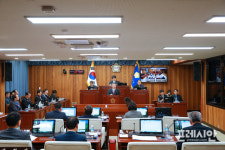 제229회 울진군의회 제2차 정례회 폐회
