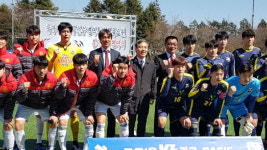 국가대표 병역특례 축구선수들 전주서 유소년 지도해