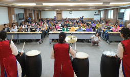 정선군종합사회복지관, ‘알알이 행복’ 추석 행사 개최