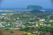 늦가을 서정으로 가득! 제주올레의 아름다운 오름들