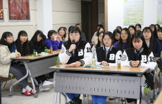 동해시장과 함께 청소년 소통·공감 토크 콘서트 개최