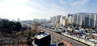 마산회원구 회원1동, 반월산에 서린 삶과 역사