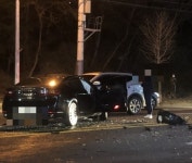 [속보]포항 양덕사거리 차량 추돌...사고차량 인도 덮쳐