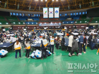[21대 총선]전북  군산.부안.장수에서는 개표시작