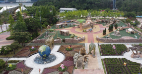 고성공룡엑스포 주 행사장 당항포관광지 부분 개장