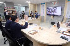 창원시, 기초지자체 최초 온라인 교역플랫폼’ 개소