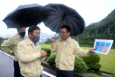 허성곤 김해시장, 수돗물 안심하고 마셔요