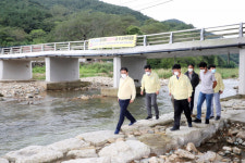허성무 창원시장, 진전면 교량 피해 현장 점검