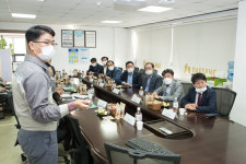 군산시의회 의장단, 기업체 소통문화 형성에 앞장!
