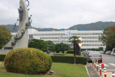 경남도, 215명 최대 규모 인사