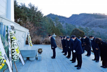 류태호 태백시장, 충혼탑·산업전사 위령탑 참배