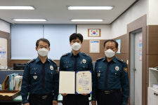 군산경찰서, 보이스피상 피의자 검거 유공 경찰관 표창 수여