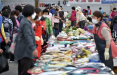 장수군 전통시장 노점상 소득안정지원자금 지원