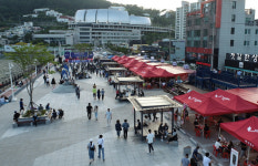 밤바다와 포장마차의 낭만 … 거제 장승포차 개장