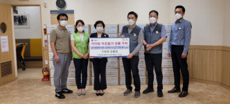 강일언론인회, 강릉시에 덴탈마스크 10만장 기탁